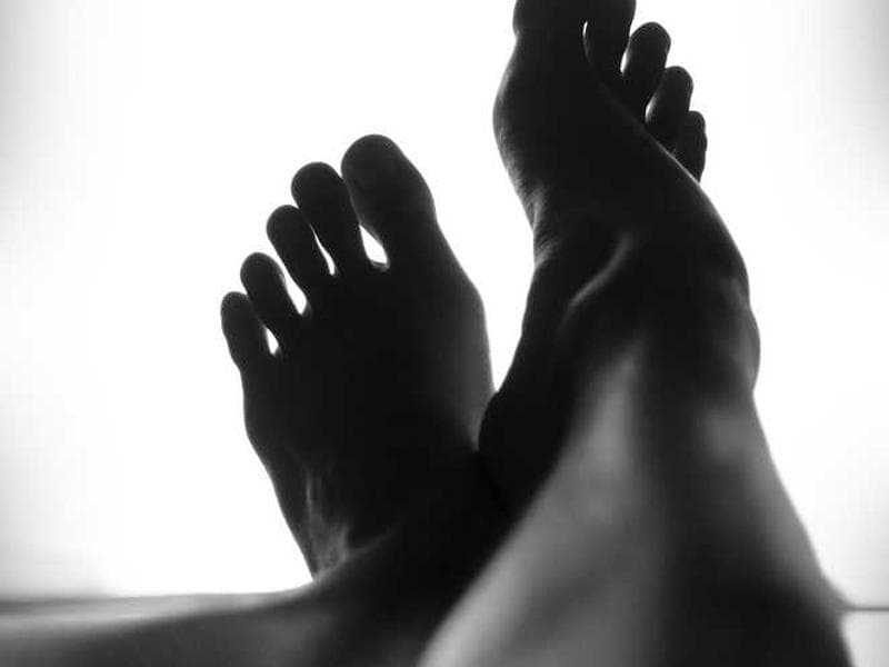 Sleek Practical Marble Chicken