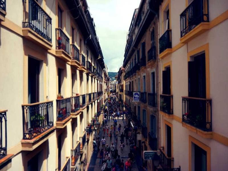 Intelligent Intelligent Silk Sausages